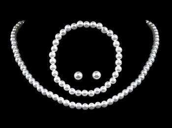 Strung pearl necklace set featuring a classic round pearl strand with matching pearl bracelet and stud earrings, displayed on a black background, ideal for formal wear, choir uniforms, concert performances, weddings, and elegant stage attire.